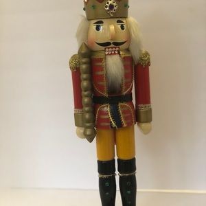 Red King Holding Scepter 12 Inch Nutcracke